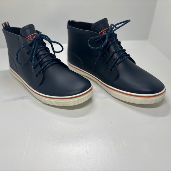 Fashionable Navy Blue unisex waterproof boots EU 42 men’s 9 women’s 11.5 - Picture 2 of 7